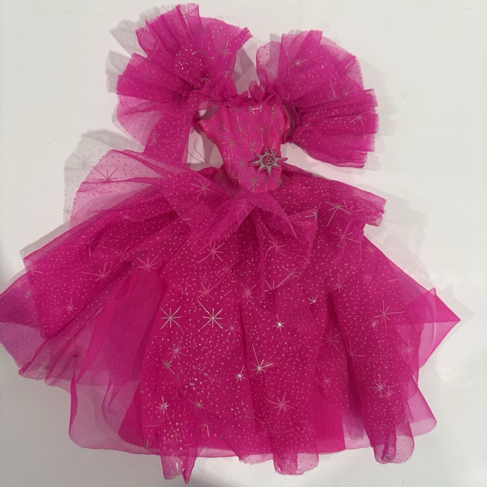 Vintage‎ Happy Holidays Barbie Pink Dress Special Edition Mattel 4098 90s